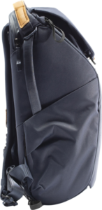 800q-02_123302 Peak Design Everyday Backpack 20L v2 // Midnight