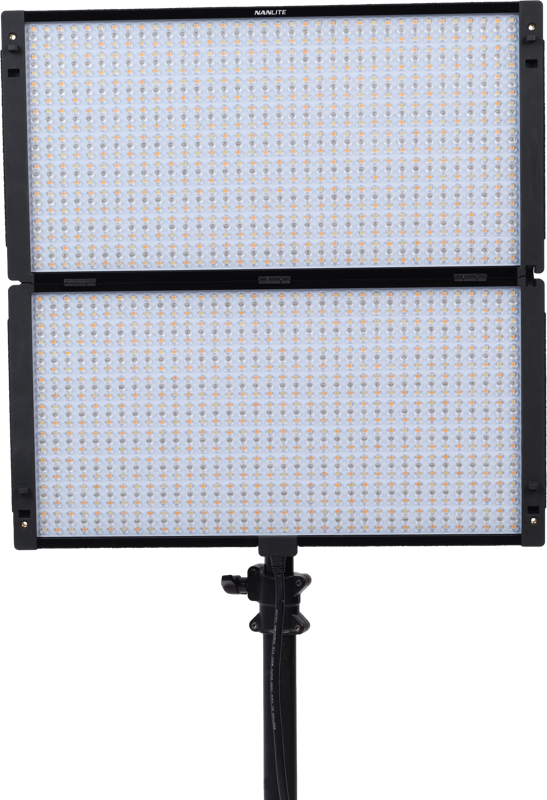 800q-02_127902 Nanlite PavoSlim 240C RGBWW LED Panel