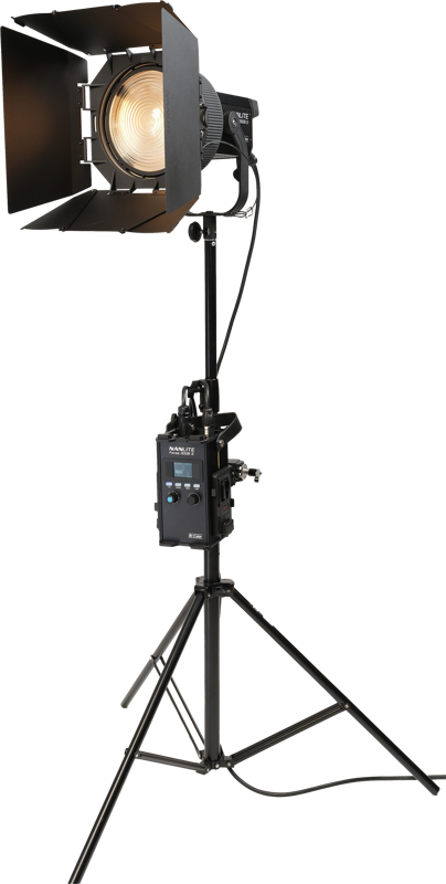 800q-03_128034 Nanlite Forza 300B II Bicolor & Nanlite FL-20G Kit in trolly case