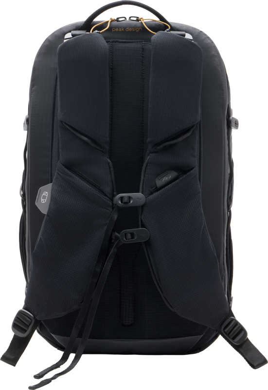 800q-03_133344 Peak Design Outdoor Backpack Zip 18L Black