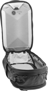 800q-04_123341 Peak Design Travel Backpack 45L // Black