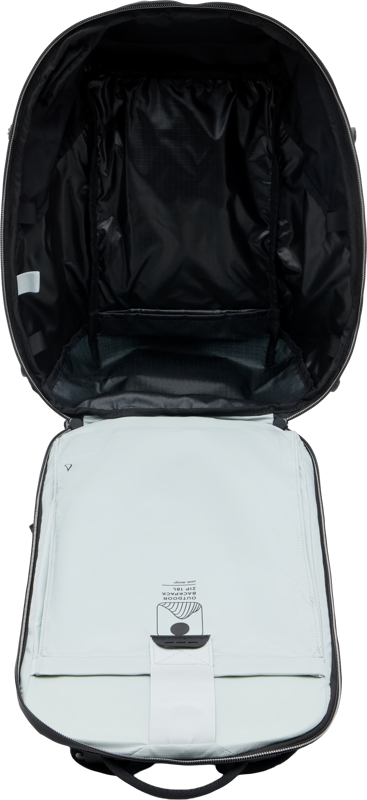 800q-04_133344 Peak Design Outdoor Backpack Zip 18L Black