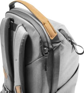 800q-05_123301 Peak Design Everyday Backpack 20L v2 // Ash