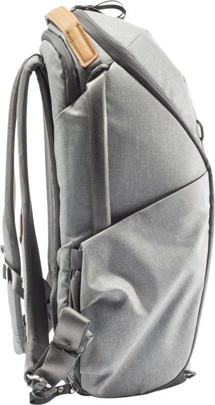 800q-05_123311 Peak Design Everyday Backpack 20L Zip V2 // Ash
