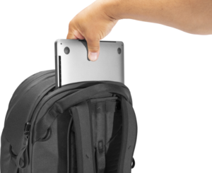 800q-05_123343 Peak Design Travel Backpack 30L // Black