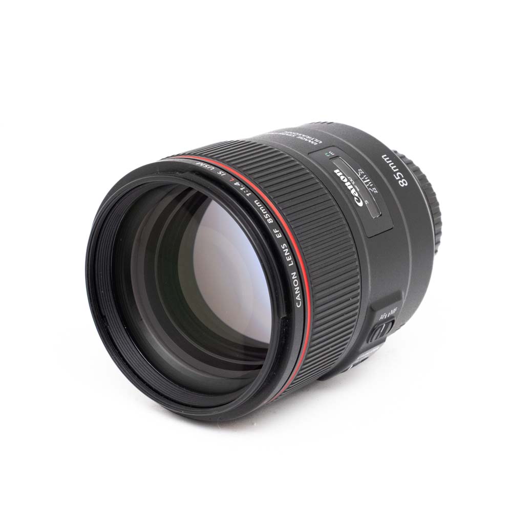 Canon EF 85mm f1.4 L IS-2 Canon EF 85mm f/1.4 L IS USM - Käytetty