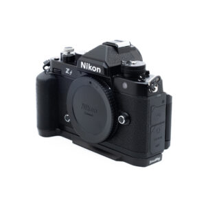 Nikon Zf-5 Nikon Zf (SC 5500, takuu 12kk) - Käytetty