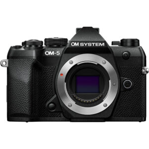 OM System OM-5 Mark II musta (1) OM System OM-5 Mark II + 14-150mm f/4 - 5.6 II, musta