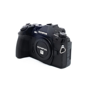 Olympus E-M1 II-5-4 Olympus OM-D E-M1 Mark II (SC 45000) - Käytetty