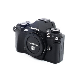 Olympus E-M5 II-5 Olympus OM-D E-M5 Mark II (SC 4500) - Käytetty