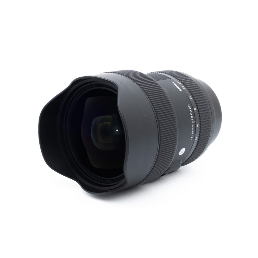 Sigma 14-24mm f28 DG DN Sony-2 Sigma Art 14-24mm f/2.8 DG DN Sony FE - Käytetty
