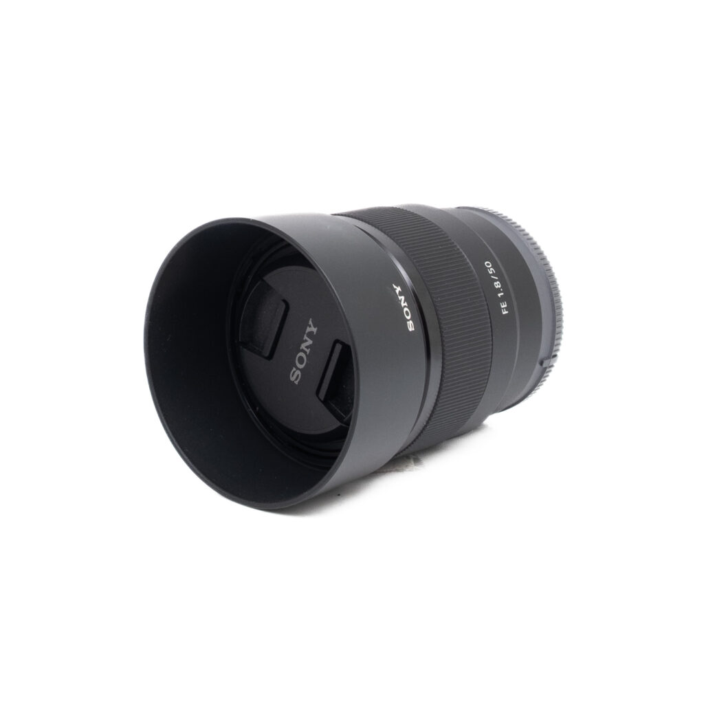 Sony FE 50mm f/1.8 (sis. ALV 25,5%) - Käytetty