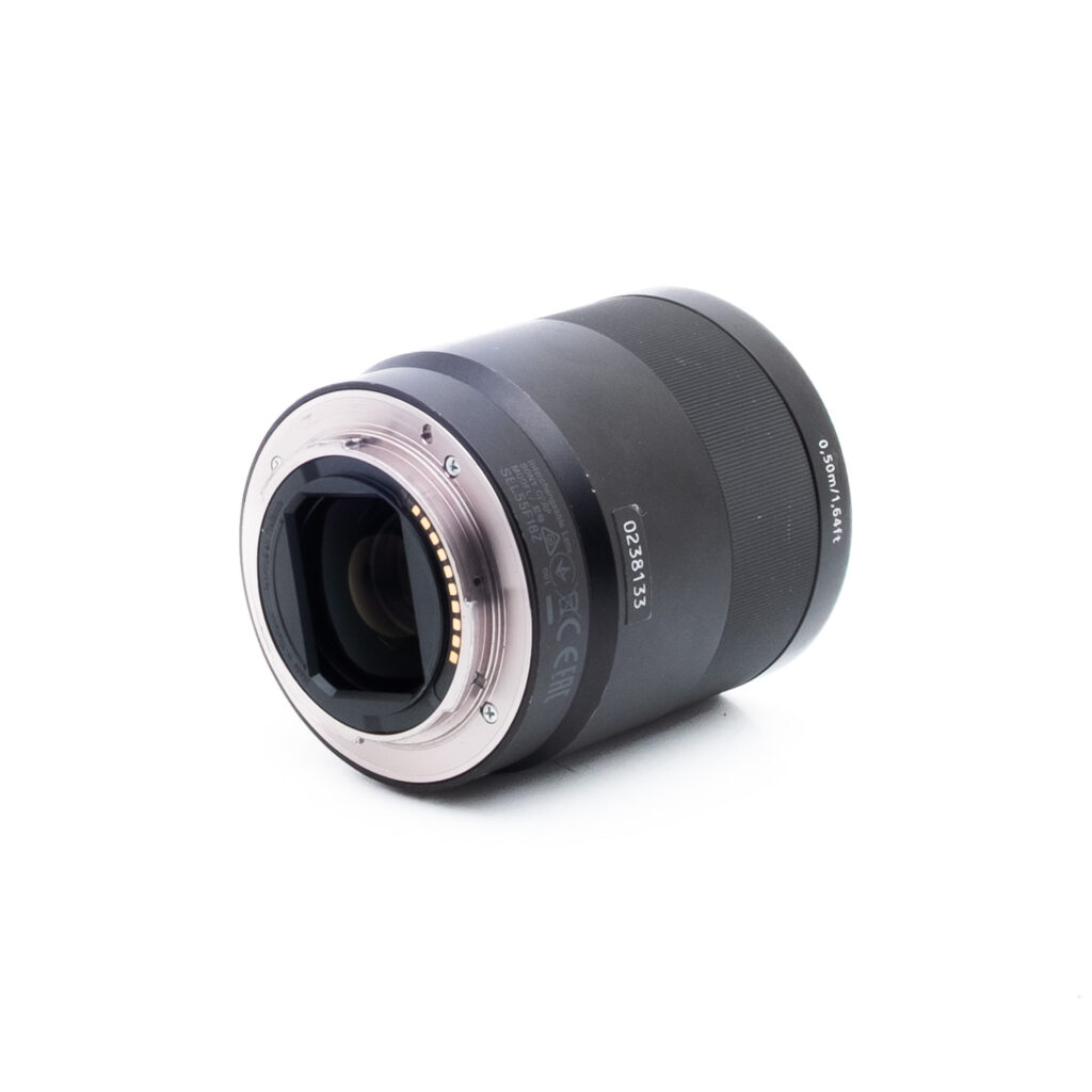 Sony 55mm f18 ZA-1-2 Sony FE Sonnar T* 55mm f/1.8 ZA - Käytetty