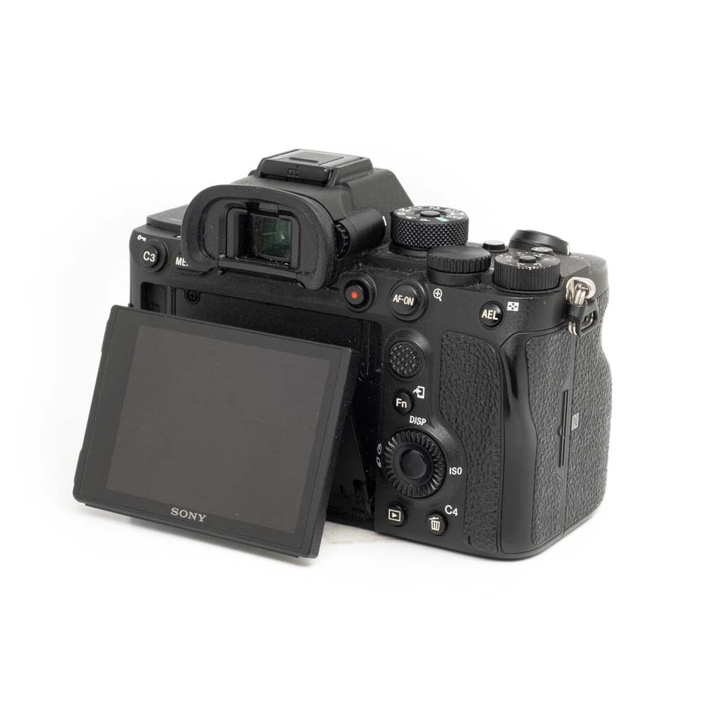 Sony A7RIV-3 Sony A7R IV (Kunto K4.5, SC 64 000) – Käytetty