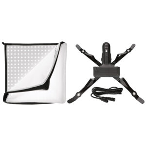 1421921177_937 Westcott Flex 1-Light Tungsten LED Kit -valaisimessa on joustava LED-paneeli, jossa on diffuusi kansi, musta säädettävä kiinnityskannatin ja virtajohto, jotka kaikki näkyvät valkoisella pohjalla.