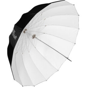 1535110969_348 Westcott Deep Umbrella - White Bounce (109 cm) -sateenvarjossa on heijastava valkoinen sisäpuoli ja musta ulkopuoli, joka näkyy alhaaltapäin näkyvillä metallisilla puikoilla ja keskiakselilla.
