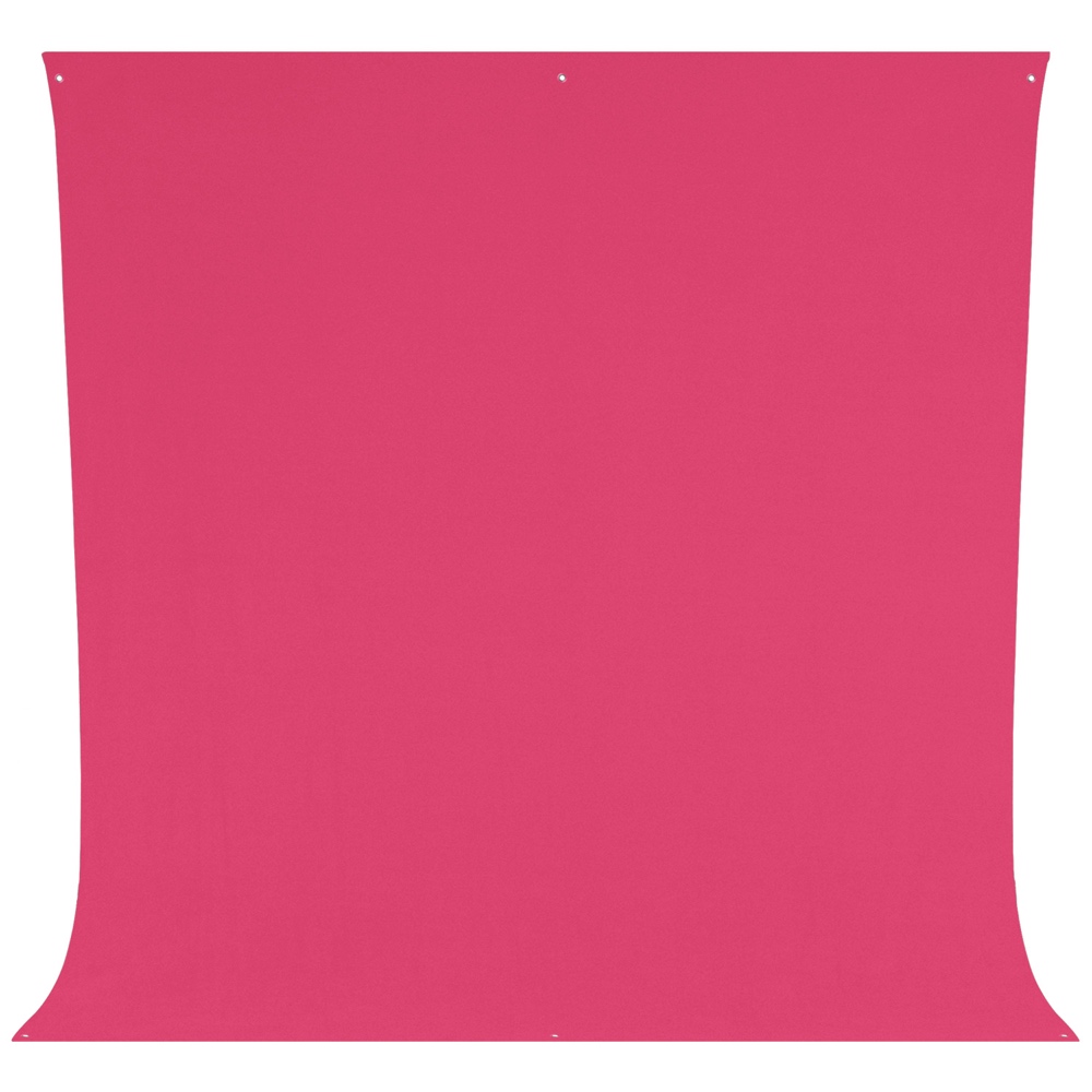 Westcott Wrinkle-Resistant Backdrop in Dark Pink (2,7 x 3m) on suuri, tavallinen, suorakaiteen muotoinen kangastausta, jossa on pienet läpiviennit yläkulmissa ja loivasti kaareva alareuna.