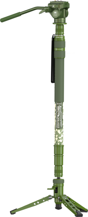 800q-01_130546 Sirui Monopod Video Set Pedal Version Camouflage CVM-145P + CT5X: Vihreä, ulosvedettävä monopodin kolmijalka, jossa on kahva, keskirungon naamiointi, useita säätöosioita ja kokoontaitettavat kolmijalkajalat pohjassa.