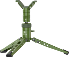800q-01_130547 The Sirui Table Top / Low Angle Monopod Feet & V-Shape Gun Pedal in green features three adjustable feet, a stable V-shaped cradle and adjustment knobs - ideal for use as a shooting or camera support.