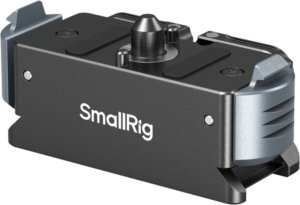 Suorakulmainen musta-hopea SmallRig 5437 Quick Release Adapter Mount GoPro Hero Black 13 -kameralle, jossa on keskeinen kiinnityskohta ja tuotemerkin logo edessä.