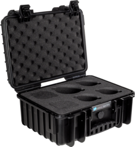 800q-02_123721 B&W Outdoor Cases Type 3000 with custom foam for Samyang V-AF T1.9 Sony FE -suojalaukku, musta
