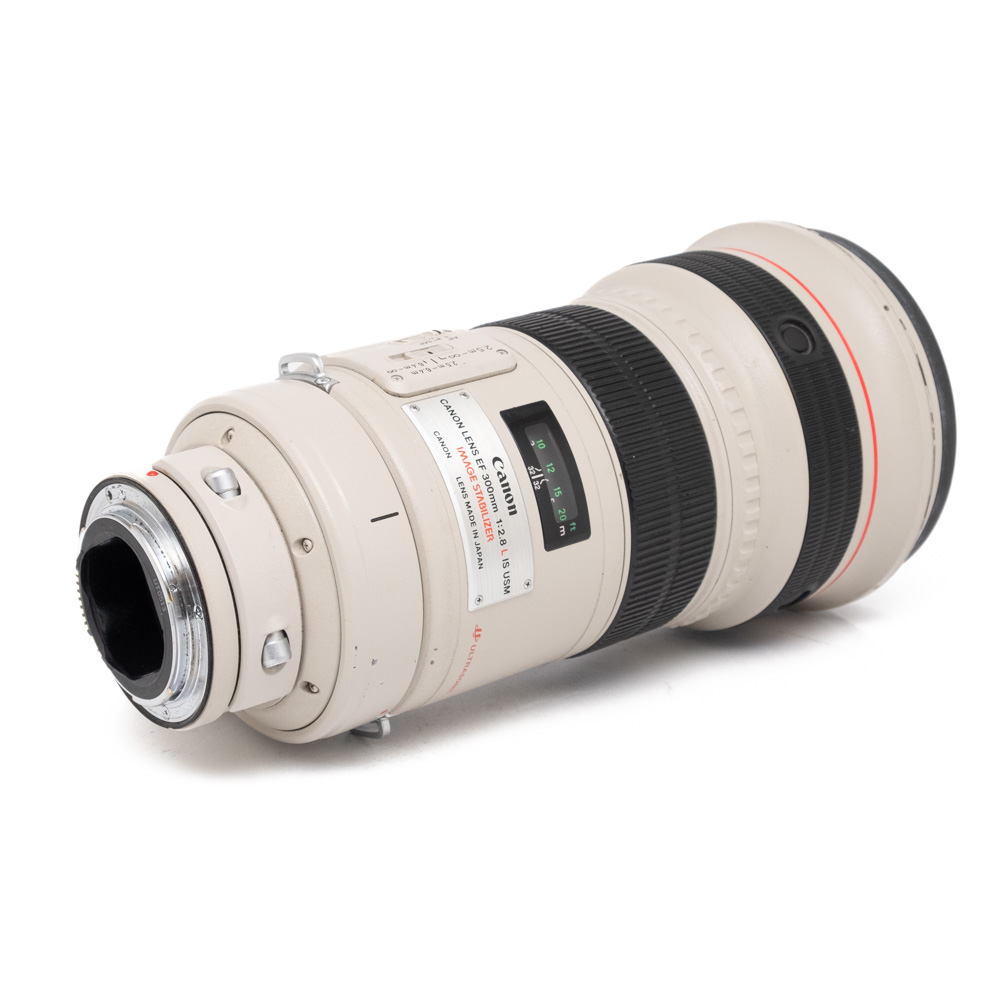 Canon EF 300mm f2.8 L IS USM-3 Canon EF 300mm f/2.8 L IS USM (takuu 6kk) - Käytetty