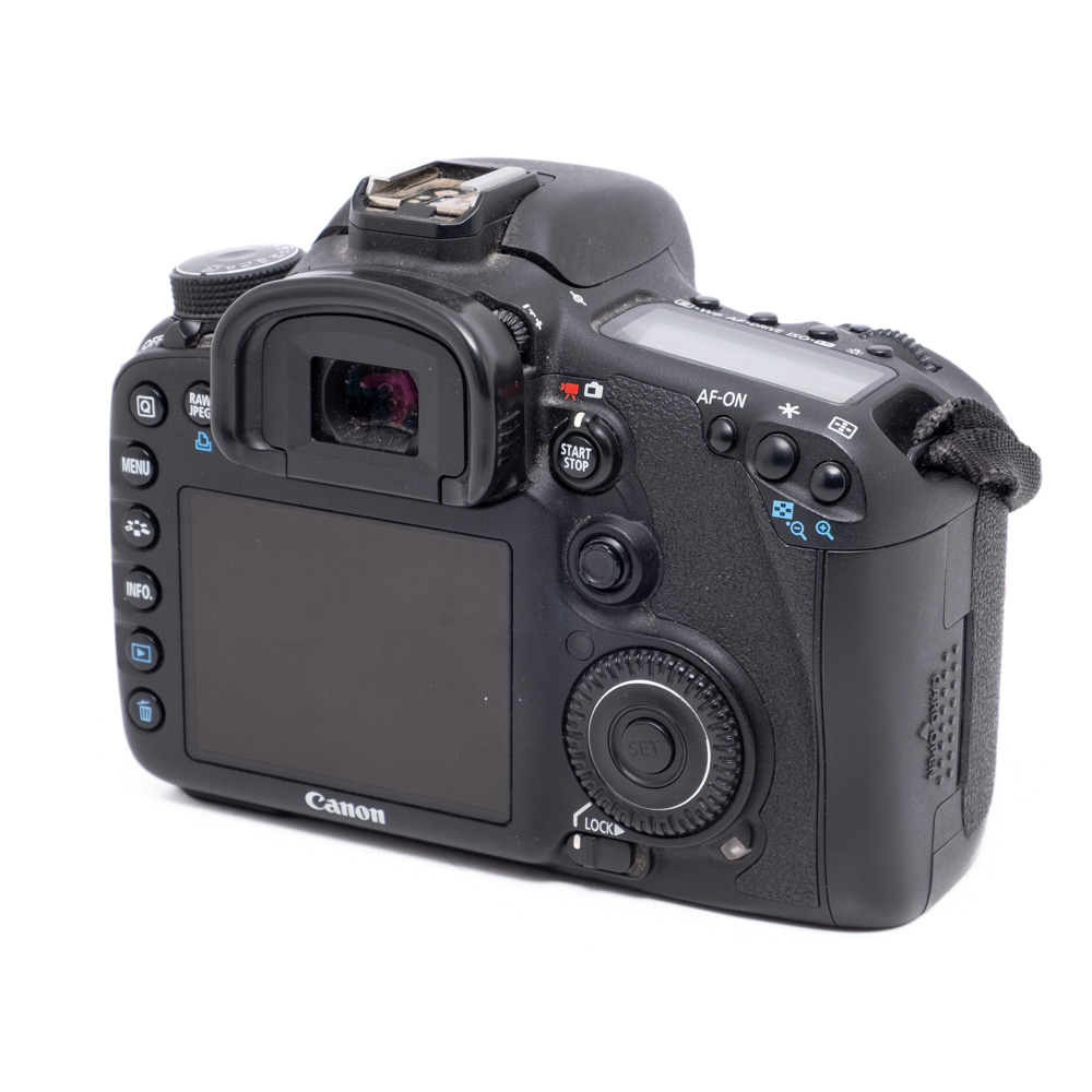 Canon EOS 7D-3 Canon EOS 7D (SC 11000) - Käytetty
