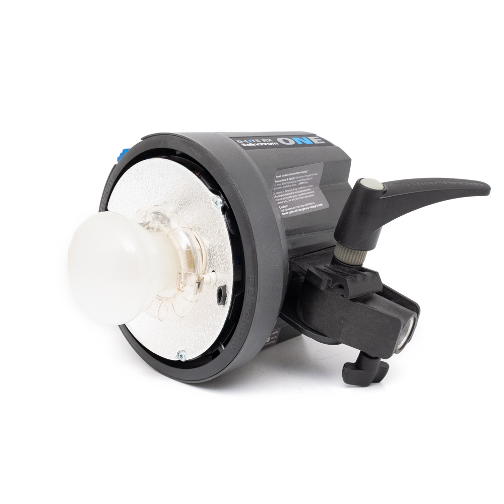 Elinchrom D-lite rx one-1 Elinchrom Salamasetti (D-Lite RX One & 4 it) - Käytetty