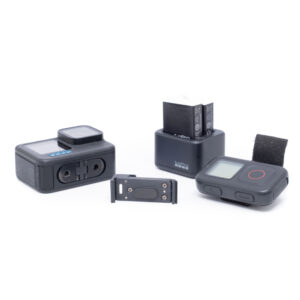 GoPro 11 Black-3 GoPro Hero 11 Black + Tarvikkeet - Käytetty
