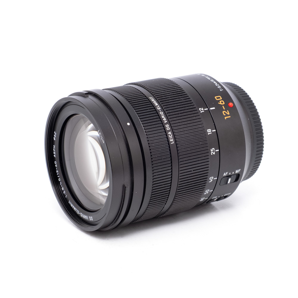Lumix 12-60mm f2.8-4-2 Panasonic Lumix 12-60mm f/2.8 - 4 Power O.I.S ASPH - Käytetty