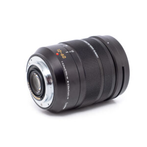 Lumix 12-60mm f2.8-4-3 Panasonic Lumix 12-60mm f/2.8 - 4 Power O.I.S ASPH - Käytetty