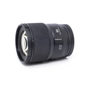 Lumix 85mm f1.8 S Lmount-2 Panasonic Lumix S 85mm f/1.8 (sis. ALV 25,5%) - Käytetty