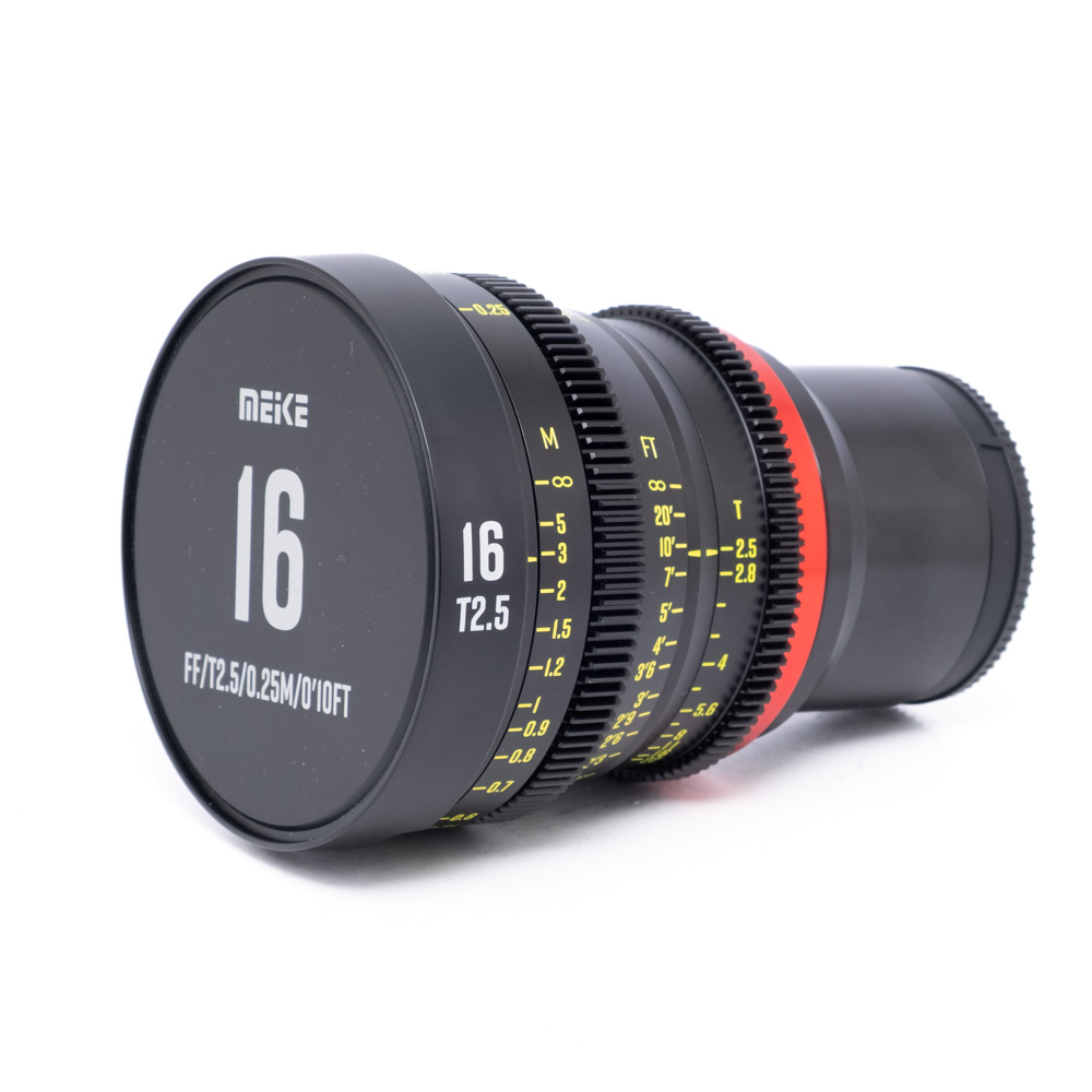 Meike MK 16mm t/2.5 Sony FE - Käytetty