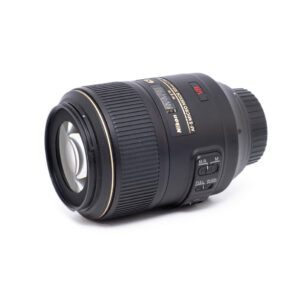 Nikkor 105mm f2.8G ED-2 Nikon AF-S Micro-Nikkor 105mm f/2.8G VR ED - Käytetty