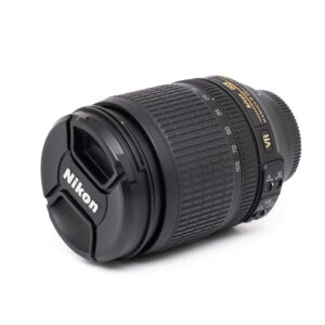 Nikon 18-105mm f3.5-5.6-1 Nikon AF-S DX Nikkor 18-105mm f/3.5 - 5.6 ED VR - Käytetty