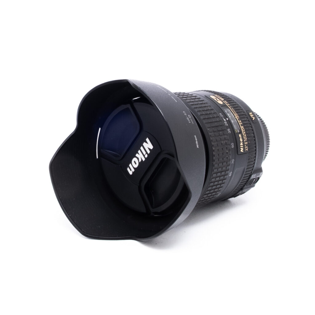 Nikon 24-120mm f4 G ED VR-3 Nikon AF-S Nikkor 24-120mm f/4 G ED VR (Kunto K5) - Käytetty
