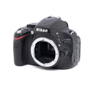 Nikon D5100-2 Nikon D5100 (SC 11000) - Käytetty