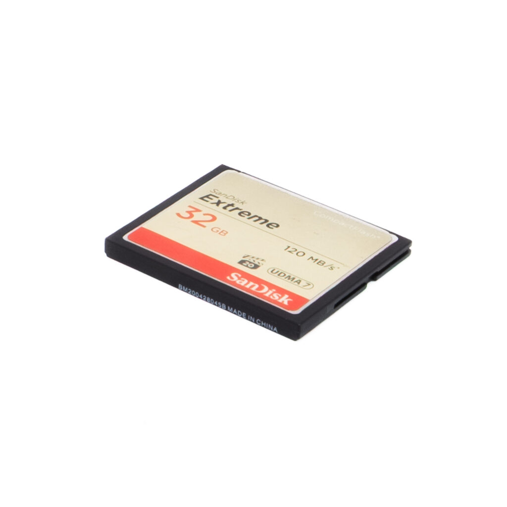 Sandisk CF 32gb 120mbs SanDisk CF Extreme 32GB 160MB/s UDMA7 - Käytetty
