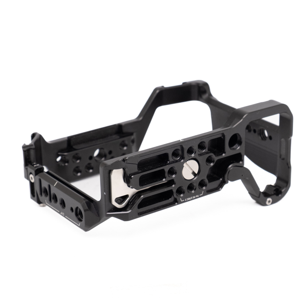 SmallRig 3667B häkki-2 SmallRig 3667B Cage for Sony A7 IV / A7S III / A1 - Käytetty