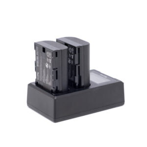 SmallRig en-el6 akkusetti-1 SmallRig 3821 LP-E6NH Camera Battery and Charger Kit (sis. ALV 25,5%) - Käytetty