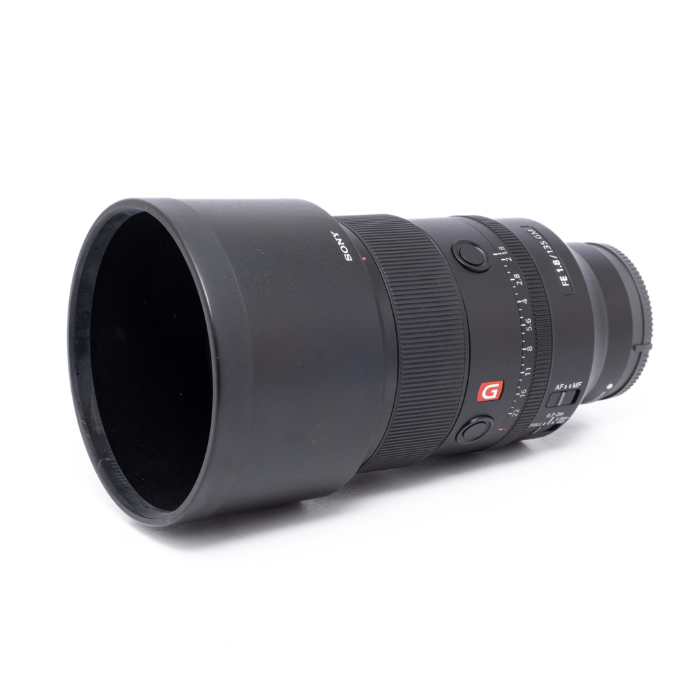 Sony 135mm f1.8 GM-1 Sony FE 135mm f/1.8 GM (Kunto K5, sis. ALV25.5%, Takuu 12kk) - Käytetty