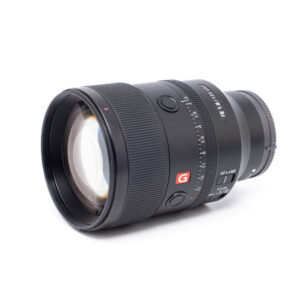 Sony 135mm f1.8 GM-2 Sony FE 135mm f/1.8 GM (Kunto K5, sis. ALV25.5%, Takuu 12kk) - Käytetty