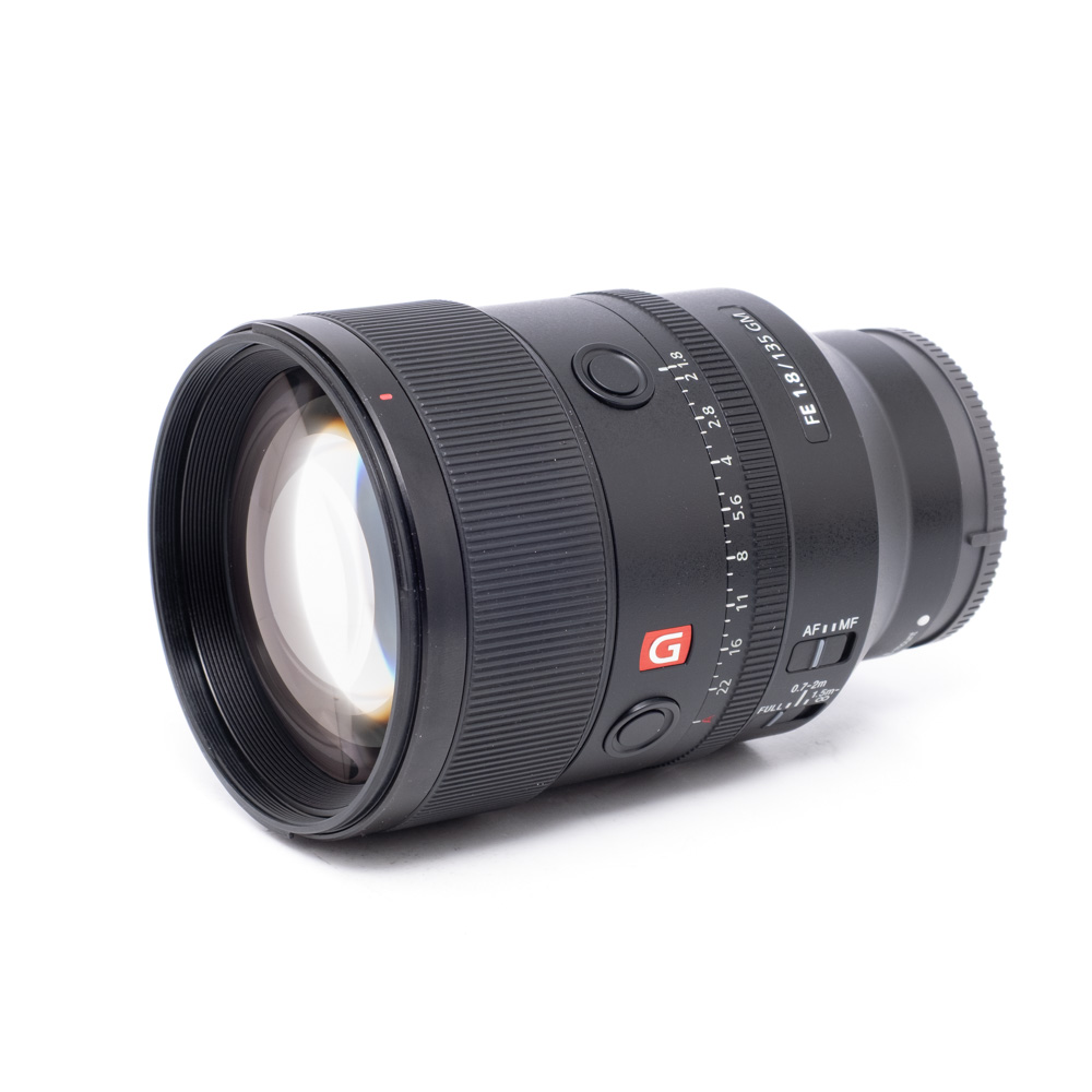 Sony 135mm f1.8 GM-2 Sony FE 135mm f/1.8 GM (Kunto K5, sis. ALV25.5%, Takuu 12kk) - Käytetty