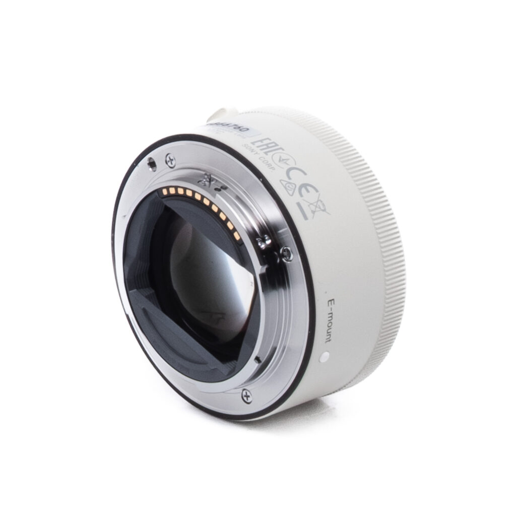 Sony 2x-1 Sony FE 2x Tele Converter (Kunto K5, takuu 6kk) - Käytetty
