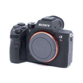 Sony A7R III-1-2 Sony A7R III (SC 94000) - Käytetty