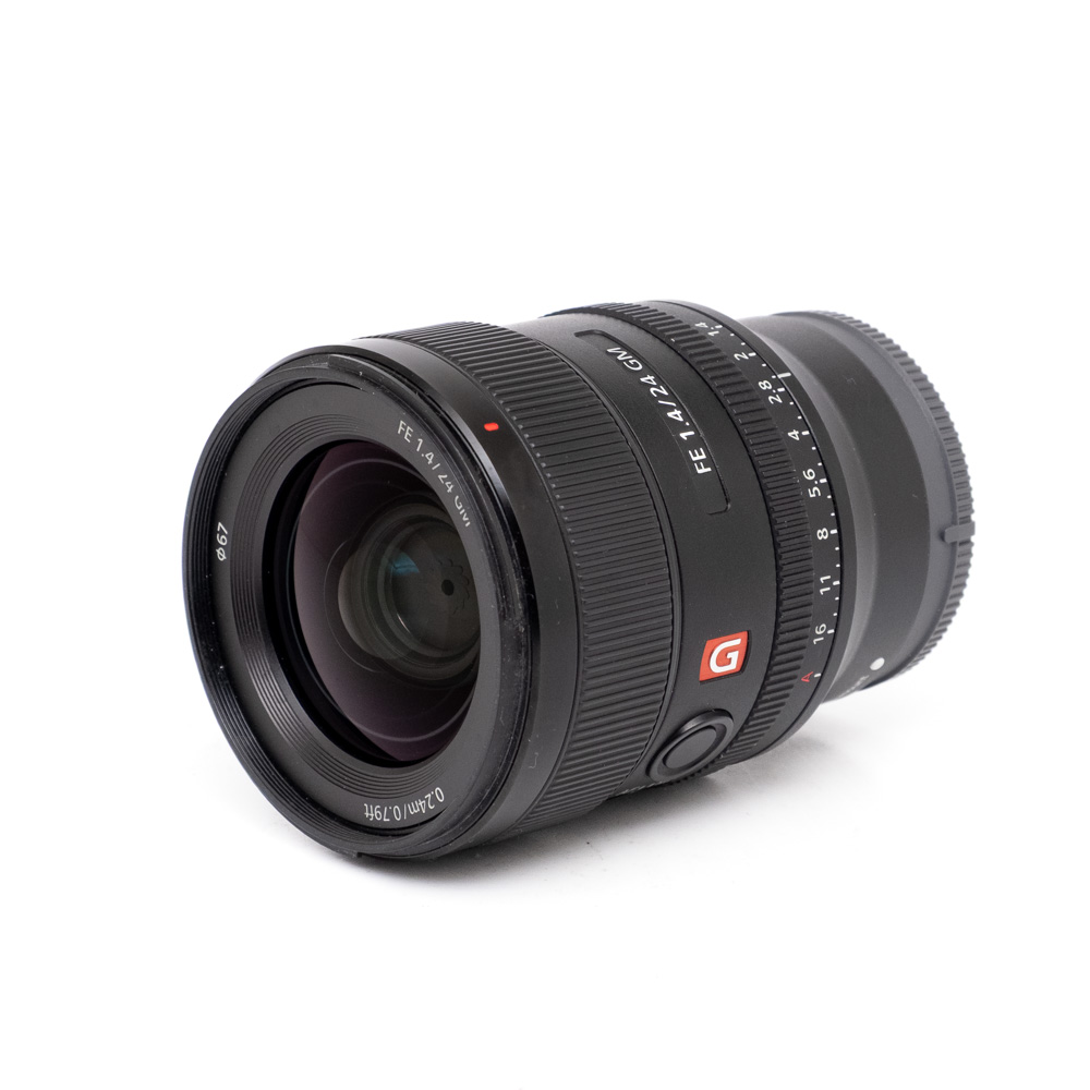 Sony FE 24mm f1.4-2 Sony FE 24mm f/1.4 GM (Takuu 12kk, sis. ALV 25,5%) - Käytetty