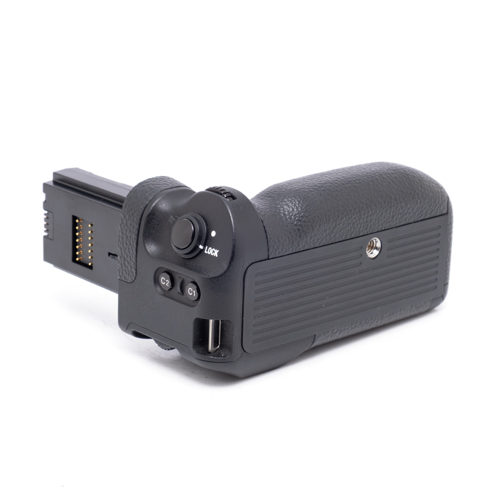 Sony akkukahva a9-2 Sony VG-C3EM akkukahva + 2 kpl NP-FZ100 – Käytetty
