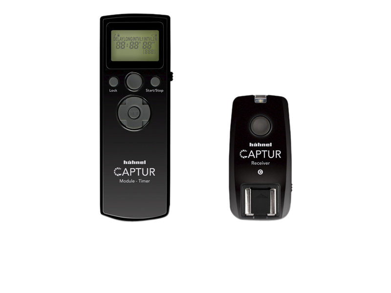 800q-01_106831 Kuvassa on kaksi mustaa Hähnel Remote Captur Timer Kit Canonin langattoman kameran lisävarustetta: vasemmalla suorakulmainen kauko-ajastin, jossa on painikkeet ja näyttö, ja oikealla kompakti langaton vastaanotin, jossa on hot shoe -kiinnitys.