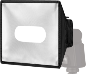 800q-01_112753 Hähnel Module Softbox on suorakulmainen, valkoinen diffuusori, jossa on musta reunus ja soikea aukko keskellä, joka on suunniteltu kiinnitettäväksi kameran salamalaitteeseen.