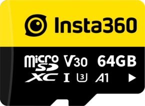 800q-01_134045 Mustakeltaisessa Insta360 64 GB UHS-I V30 microSDXC -muistikortissa lukee valkoisella tekstillä "64GB, V30, A1, U3, XC I, microSD", ja sen yläosassa on Insta360-logo.
